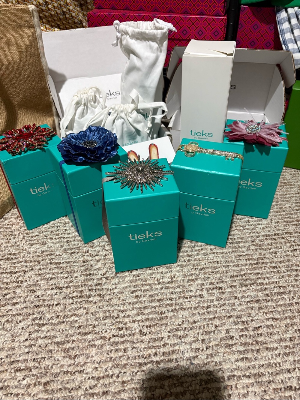 NEW IN BOX:  limited-Edition Tieks Fairy Dust Ballet Flat Sz 8 - Picture 2 of 11